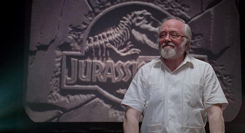 O visionário John Hammond.